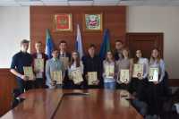 Выпускники Бейского района получили медали «Золотая надежда Хакасии»