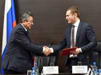 Соглашение, подписанное Валентином Коноваловым и Петром Ворониным, направлено на решение межнациональных вопросов, развитие культуры хакасского народа. 