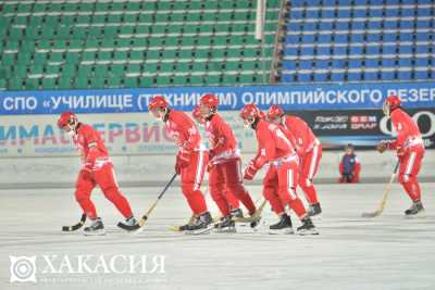 Хоккеисты из Хакасии выйдут на лёд в Кемерове и Новосибирске