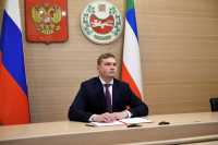 Президент России поздравил Валентина Коновалова и глав других регионов с избранием