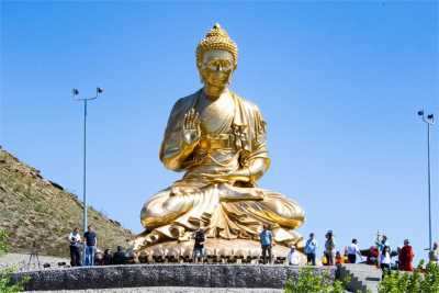 В Туве «оживили» статую Будды Шакьямуни
